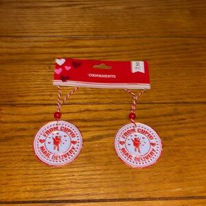 NWT  valentine tree decor